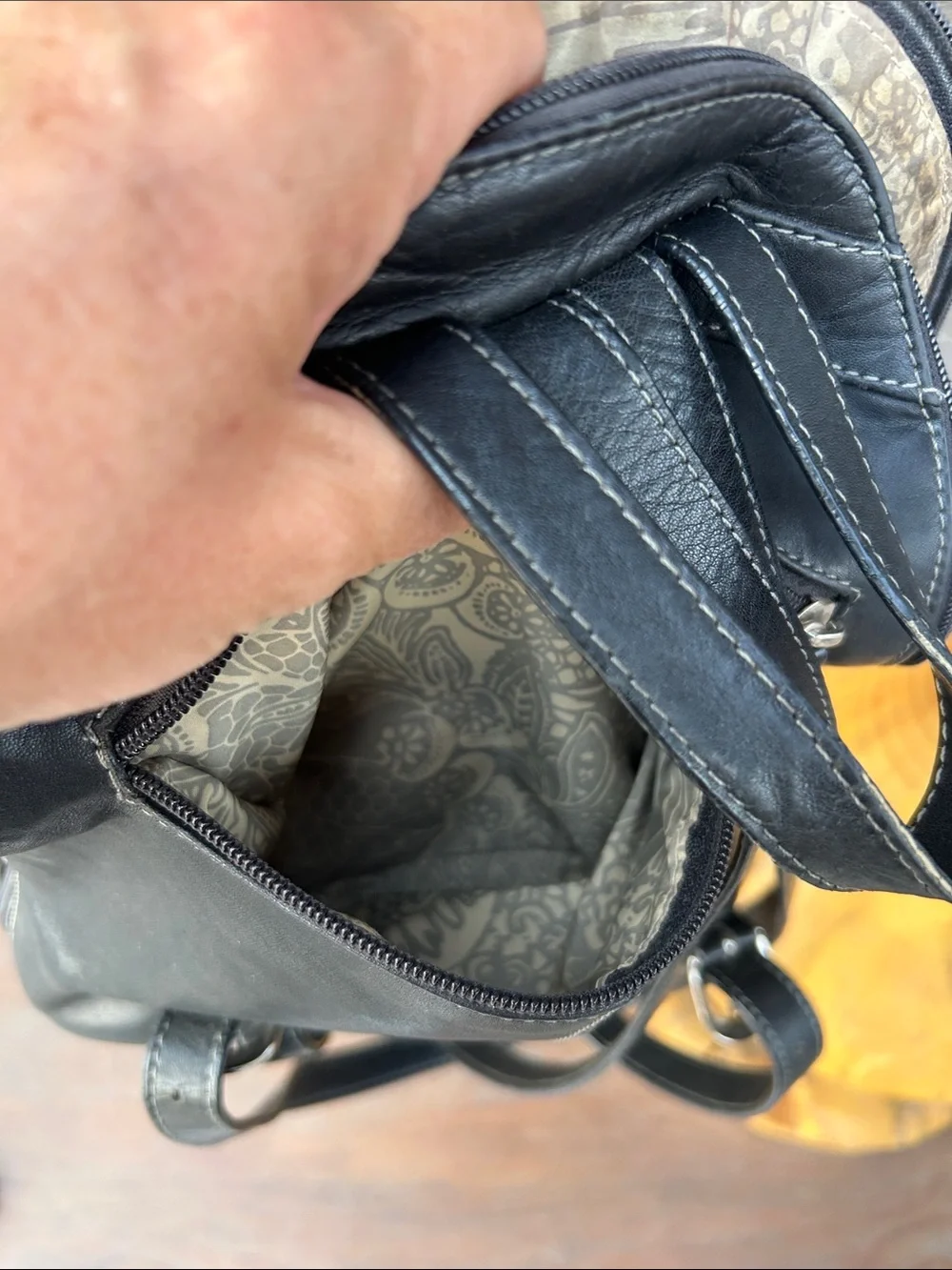 Tignanello Leather Black  Backpack